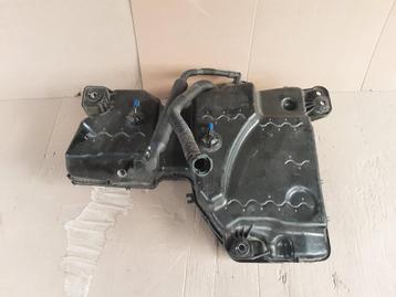 ADBLUE TANK Volkswagen Tiguan (AD1) (5QF131877F) beschikbaar voor biedingen