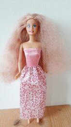 Modelpop met roze haar, Kinderen en Baby's, Speelgoed | Poppen, Ophalen, Gebruikt, Barbie