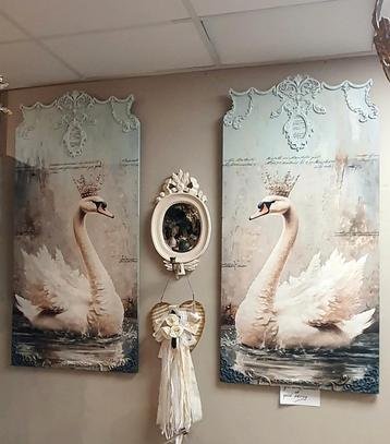 Set van twee brocante wandpanelen  beschikbaar voor biedingen