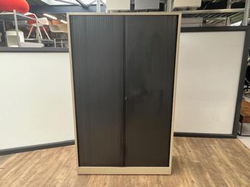 Ahrend roldeurkast – Off white beschikbaar voor biedingen