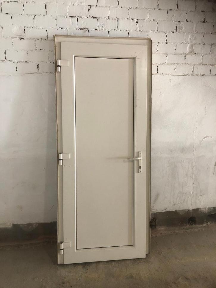 BUITENDEUR 3 J JONG; goede staat 222x 95 cm, Doe-het-zelf en Bouw, Deuren en Vliegenramen, Buitendeur, Kunststof, Ophalen