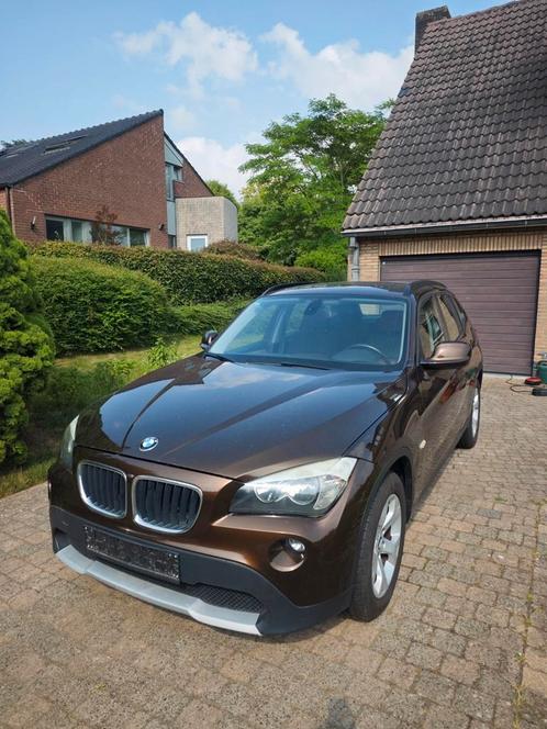 BMW X1 sDrive18d E84 met panoramisch dak, Auto's, BMW, Particulier, X1, ABS, Airbags, Airconditioning, Alarm, Bluetooth, Boordcomputer