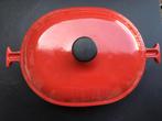 Le Creuset - Enzo Mari : ovale rode cocotte, Kookpan of Snelkookpan, Gebruikt, Gietijzer, Ophalen of Verzenden