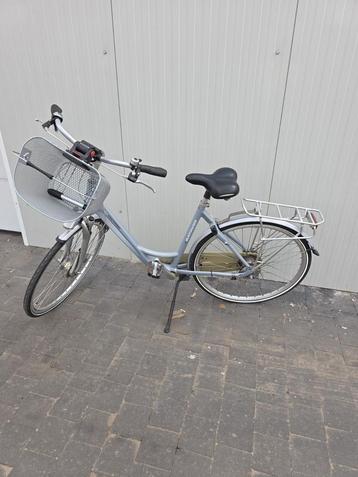in super goede staat ik heb echt plaats nodig  beschikbaar voor biedingen