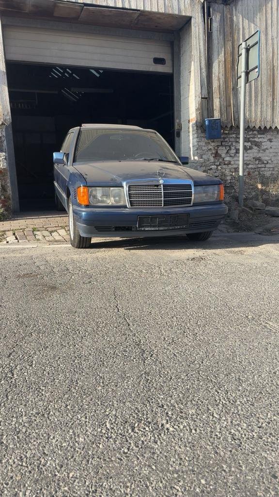 Mercedes 2.5 Turbo diesel, Autos, Mercedes-Benz, Particulier, Série 190, Toit ouvrant, Diesel, 5 portes, Automatique, Cuir, Enlèvement