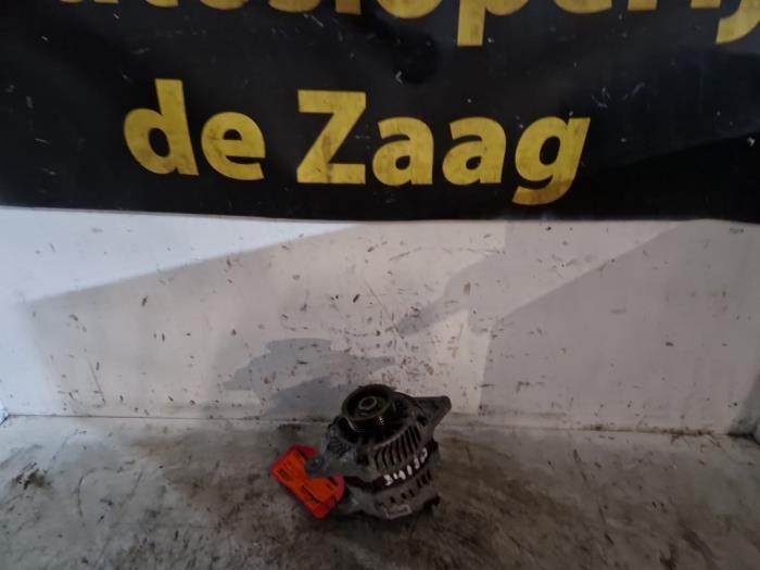 Dynamo van een Mitsubishi Colt, Auto-onderdelen, Motor en Toebehoren, Mitsubishi, Gebruikt, 3 maanden garantie, Ophalen of Verzenden