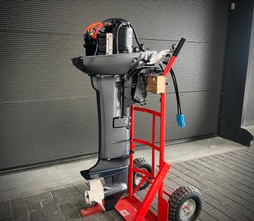 Elektrische buitenboordmotor 15 pk. NIEUW beschikbaar voor biedingen