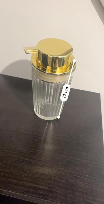 Pompe à savon aspect doré, Enlèvement ou Envoi, Comme neuf
