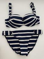 Marine bikini maat 36 van Oysho, heel weinig gedragen!, Kleding | Dames, Oysho, Blauw, Ophalen of Verzenden, Zo goed als nieuw