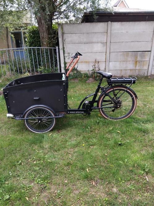 Bakfiets troy, Fietsen en Brommers, Fietsen | Bakfietsen, Gebruikt, Overige merken, 4 kinderen of meer, Elektrisch, Huif, Ophalen