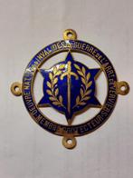 Insigne, Collections, Enlèvement ou Envoi