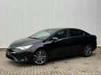 ✅Toyota Avensis 1.6 D-4D GARANTIE Airco Navi Trekhaak Camera, Auto's, Voorwielaandrijving, 4 deurs, Stof, Avensis