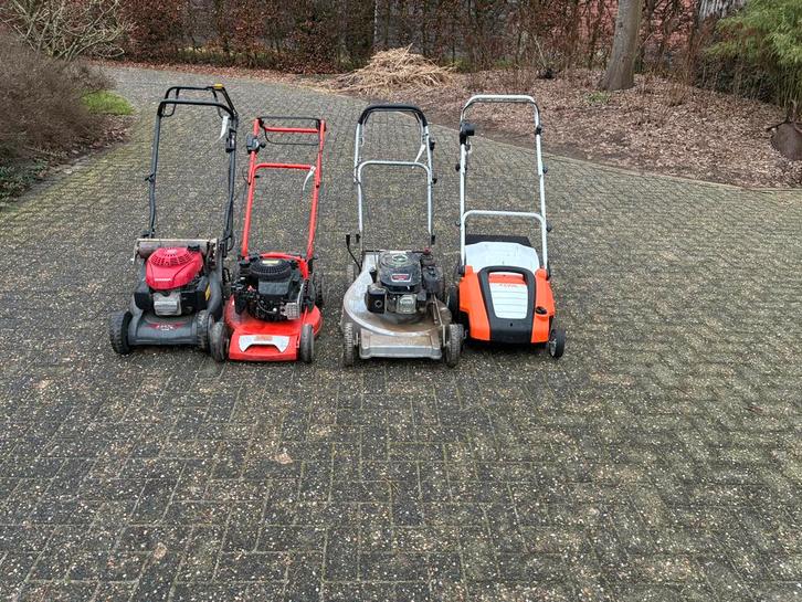 Lot Grasmaaiers, Jardin & Terrasse, Tondeuses à gazon, Comme neuf, Enlèvement