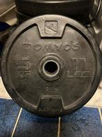 Disque caoutchouc 5 KG - Domyos - 4 Qte, Enlèvement, Comme neuf, Bras, Plaques d'haltères