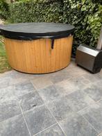 Hottub Bjornstor 8 personen, Tuin en Terras, Bubbelbaden en Hottubs, Ophalen, Gebruikt, Filter