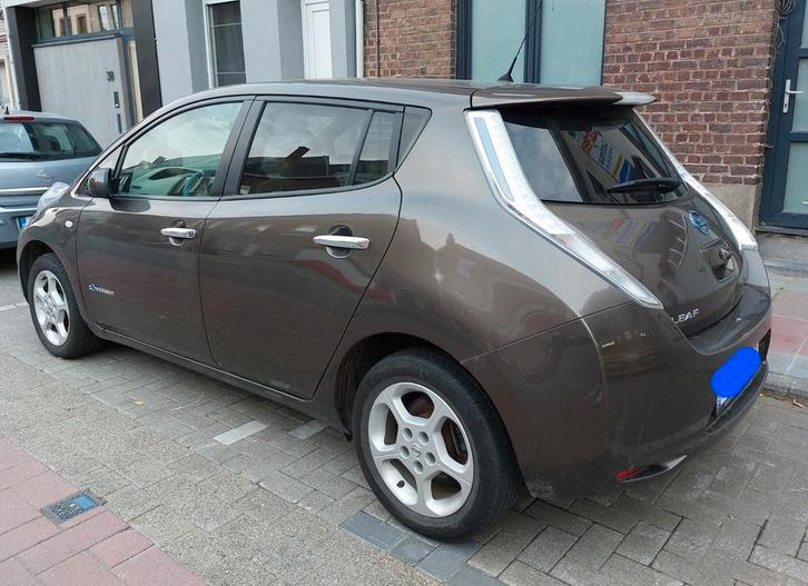 Nissan Leaf 30kw volledig elektrisch van 2017, Auto's, Nissan, Particulier, Leaf, ABS, Achteruitrijcamera, Adaptieve lichten, Airbags