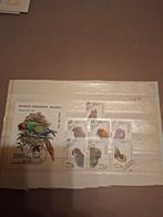 Postzegels papegaaien, Hobby en Vrije tijd, Borduren en Borduurmachines, Ophalen, Zo goed als nieuw