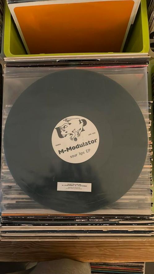 M-Modulator - Sour Lips EP (12", Marbled Green) hard trance, CD & DVD, Vinyles | Dance & House, Utilisé, Techno ou Trance, 12 pouces