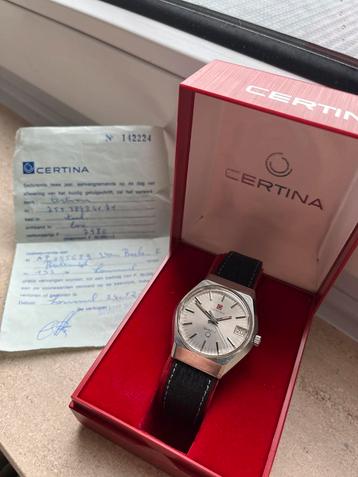 Vintage 1976 Certina doos + papieren beschikbaar voor biedingen
