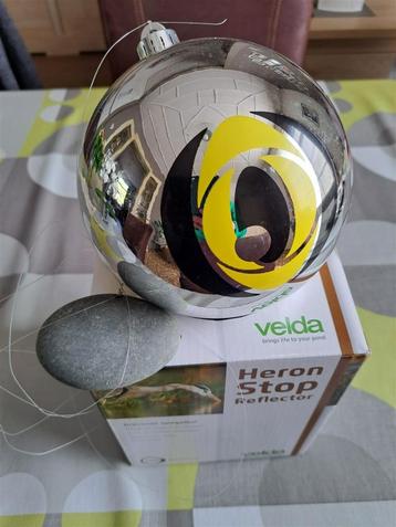 Drijvende spiegelbal Velda