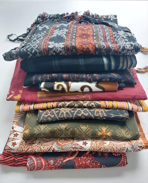 Indonesische kains en batiks, Hobby & Loisirs créatifs, Tissus & Chiffons, Utilisé, Enlèvement ou Envoi