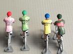 Specials miniatuur"retro"wielrennertjes uit metaal 4 stuks, Verzenden, Shirt