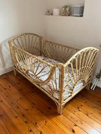 Rieten kinderbedje Hand Made, Ophalen, 70 tot 85 cm, Zo goed als nieuw, Minder dan 140 cm