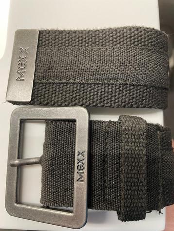 Riem donkergroen MEXX beschikbaar voor biedingen