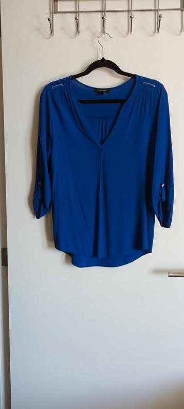 Blauwe  blouse maat 42 beschikbaar voor biedingen