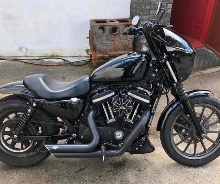 Harley davidson sportster 883 black iron, Motoren, Motoren | Harley-Davidson, Particulier, Ophalen