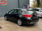 Toyota Auris 1.8HYBRID Automaat • Navi • Trekhaak, Auto's, Toyota, Automaat, Euro 5, 4 cilinders, Zwart