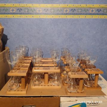 18 Kwak-glazen beschikbaar voor biedingen