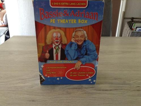 Bassie & Adriaan : Le coffret DVD du théâtre, CD & DVD, DVD | Enfants & Jeunesse, Comme neuf, TV non fictionnelle, Tous les âges