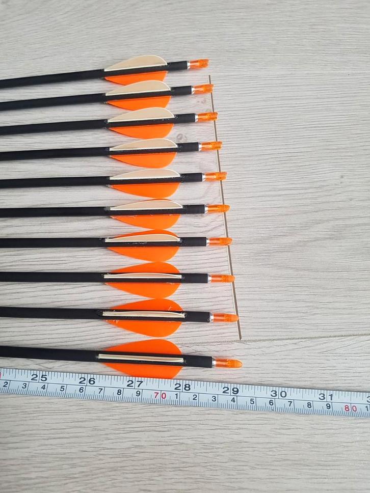 pijlen nieuw en 2e hands voor handboogschieten heel veel, Sport en Fitness, Handboogschieten, Zo goed als nieuw, Pijlen, Ophalen of Verzenden