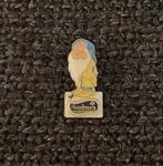 PIN - CHAMBOURCY - DISNEY - SNEEUWWITJE - BLANCHE NEIGE, Collections, Envoi, Utilisé, Figurine, Insigne ou Pin's