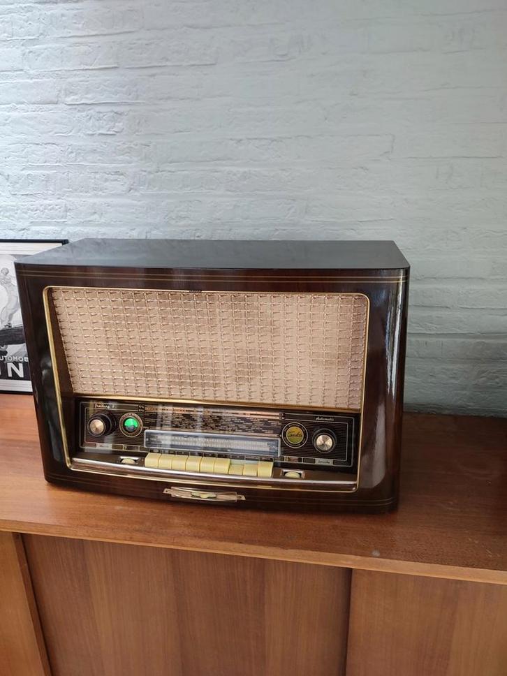 Buizenradio Saba Freiburg 7 uit 1956/57. TOP gereviseerd, Antiek en Kunst, Antiek | Tv's en Audio, Ophalen