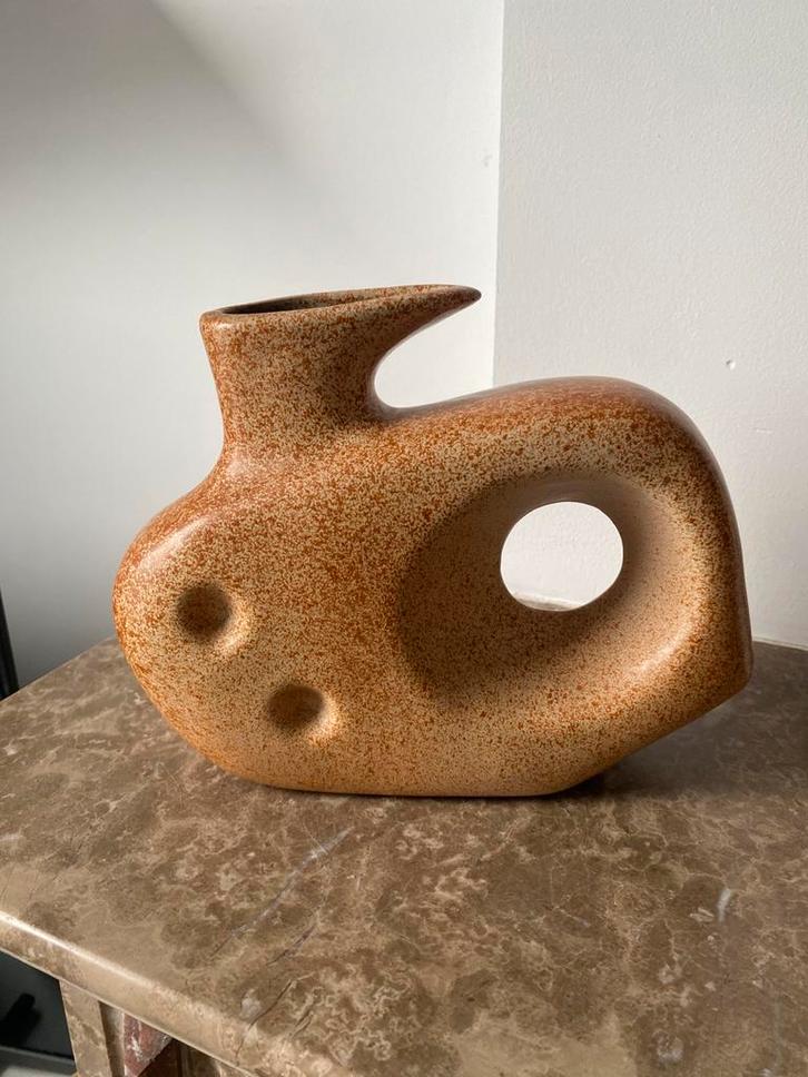 Vase sculpture space âge Nikos Dazelidis, Antiquités & Art, Antiquités | Céramique & Poterie, Enlèvement ou Envoi