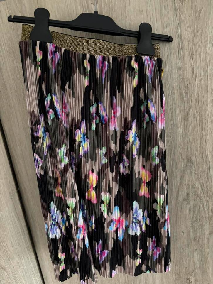 Midi winterrok met fijne rib kleine maat 164. Vingino., Kinderen en Baby's, Kinderkleding | Maat 164, Zo goed als nieuw, Meisje