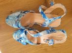 Wit blauwe sandalen met plateauzool laat 41, Kleding | Dames, Schoenen, Nieuw, ANDERE, Sandalen of Muiltjes, Blauw