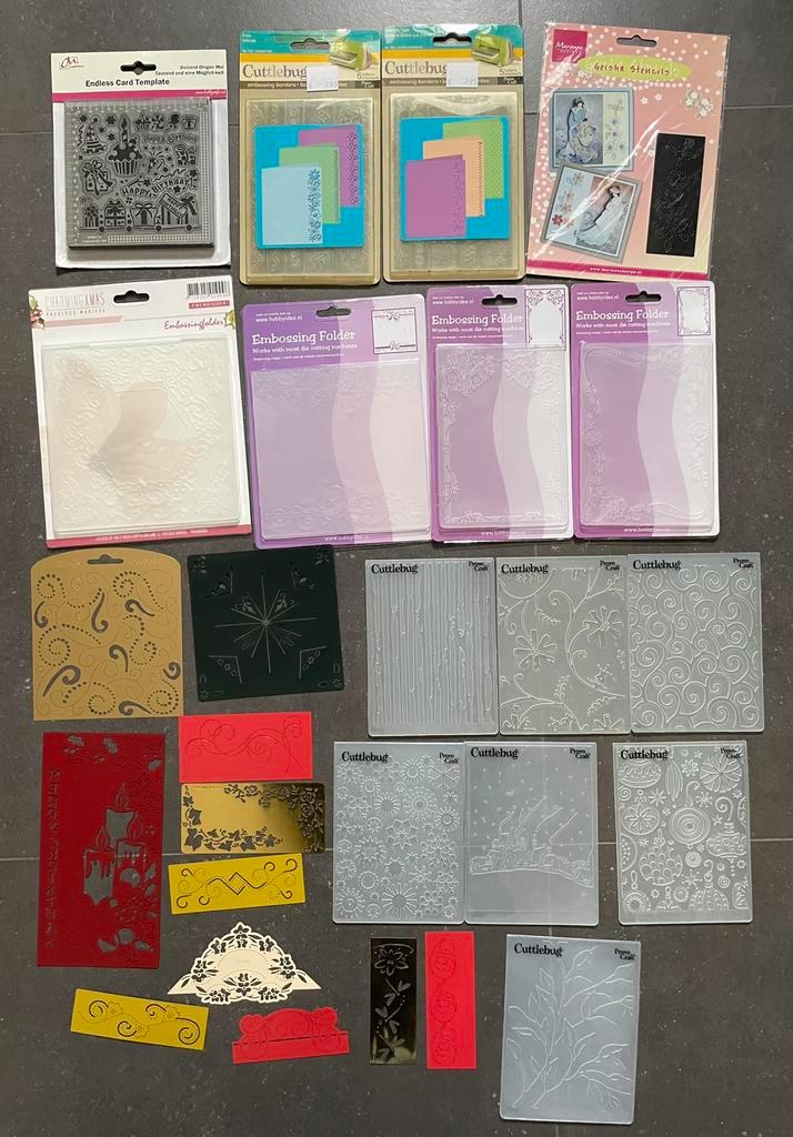 Lot embossing en naaimallen, Hobby en Vrije tijd, Kaarten | Zelf maken, Zo goed als nieuw, Ophalen of Verzenden