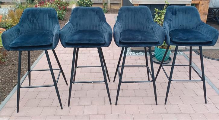 Barkrukken/barstoelen,luxe afwerking in velours, zie info, Huis en Inrichting, Barkrukken, Ophalen