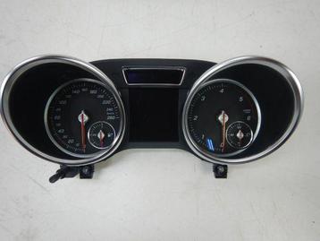 Mercedes-Benz G-klasse W463 Kilometerteller Tacho A463900060 beschikbaar voor biedingen