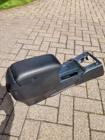 Honda accord 2005 cl9 2.4 armsteun beschikbaar voor biedingen