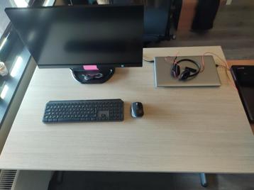 Ahrend bureau tafel A500 C-poot hoogte instelbaar beschikbaar voor biedingen