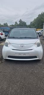 TOYOTA IQ 96000 KM 1AN GARANTIE, Auto's, Toyota, IQ, Zwart, Wit, Bedrijf