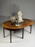 Engelse tafel 19e eeuw, Enlèvement