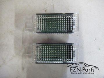 VW Golf 7 Verlichting Voetenruimte Set L+R 5G0947409 beschikbaar voor biedingen