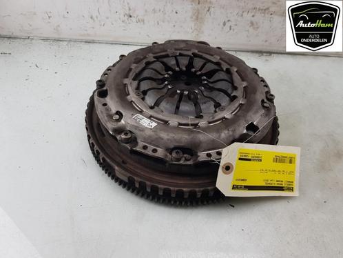 VLIEGWIEL DUBBELE MASSA Renault Megane III CC (EZ), Auto-onderdelen, Motor en Toebehoren, Renault, Gebruikt