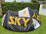 Fluid kiteboarding Sky v4 8m ZGAN, Watersport en Boten, Ophalen, 8 m², Geen board, Zo goed als nieuw