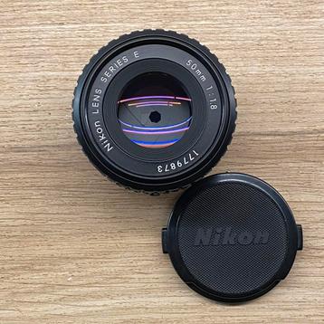 Nikon pancake Series E 50mm f1.8, eerste versie *als nieuw beschikbaar voor biedingen